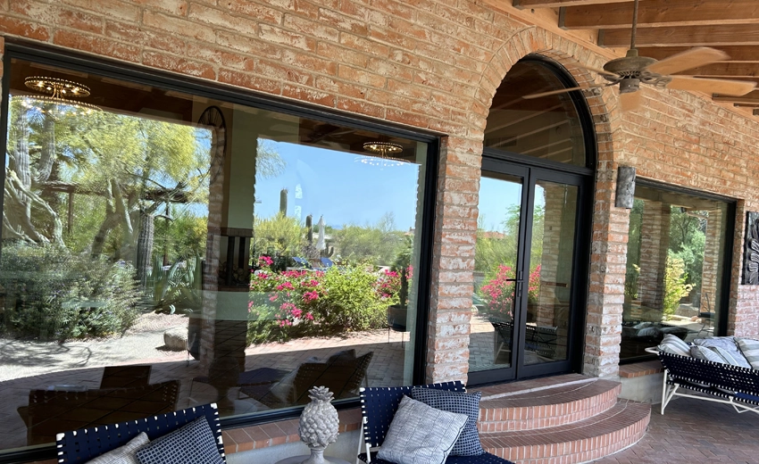 Glass-Windows-With-Doors